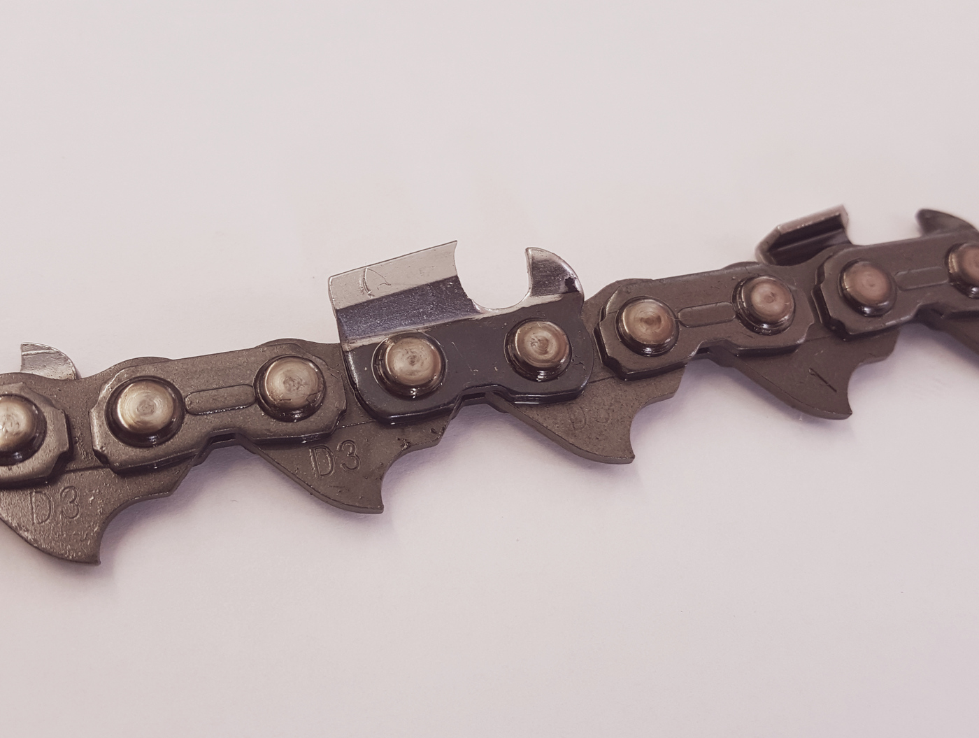 Chainsaw Chain Pitch Explained: How to Find Your Pitch