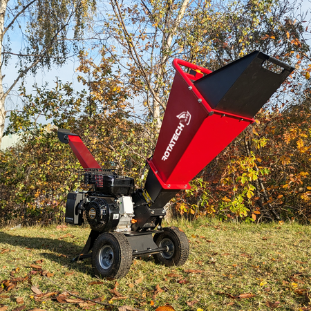 Rotatech 7S Petrol Wood Chipper